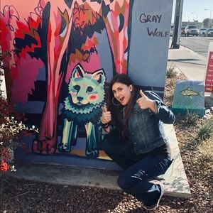 Meet your Posher, Lil